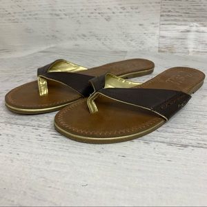 O’Neill Bellows 2010 Flip Flop Sandals - Dark Brown/Gold - Wms sz9 - Like New